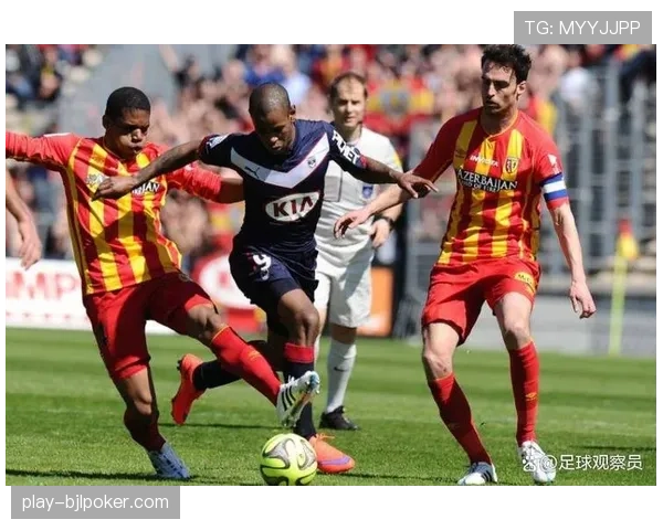 法甲争冠格局：巴黎暂1分领跑，朗斯紧追不舍